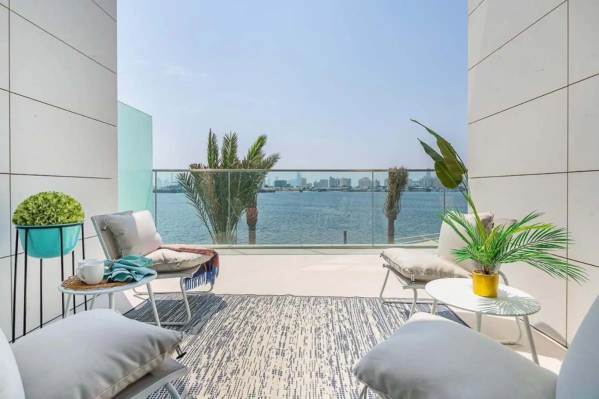 Frank Porter - The Grand Dubai